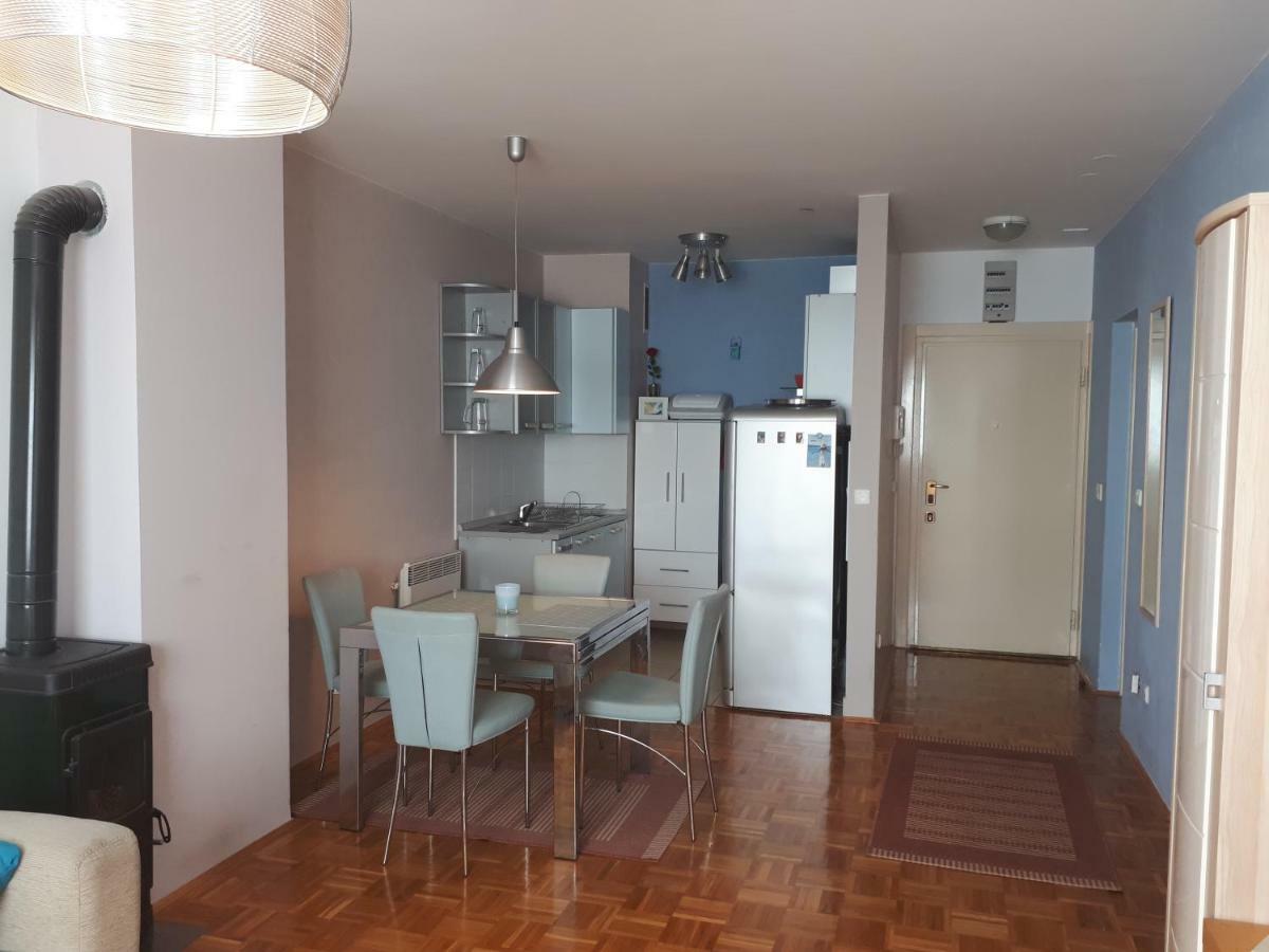 Apartment Hana ซริกเวนิซา ภายนอก รูปภาพ
